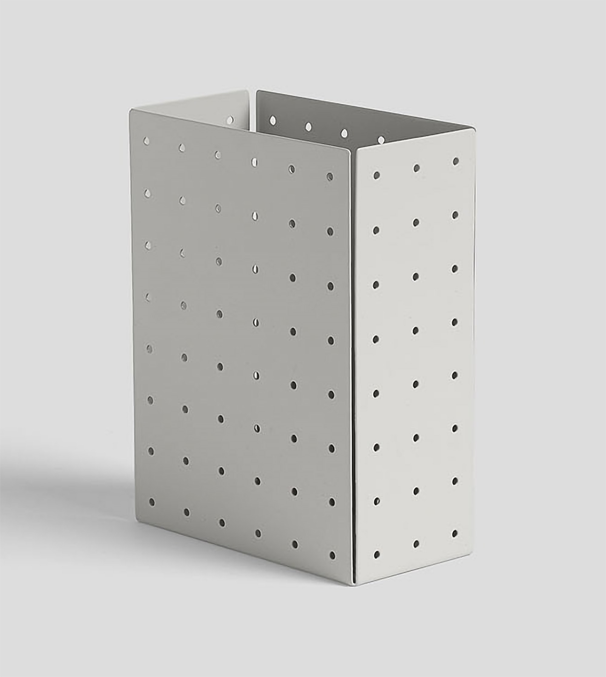 Punched organizer kitchen ustensils holder