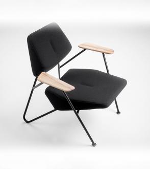 Fauteuil Polygon - accoudoirs chêne clair