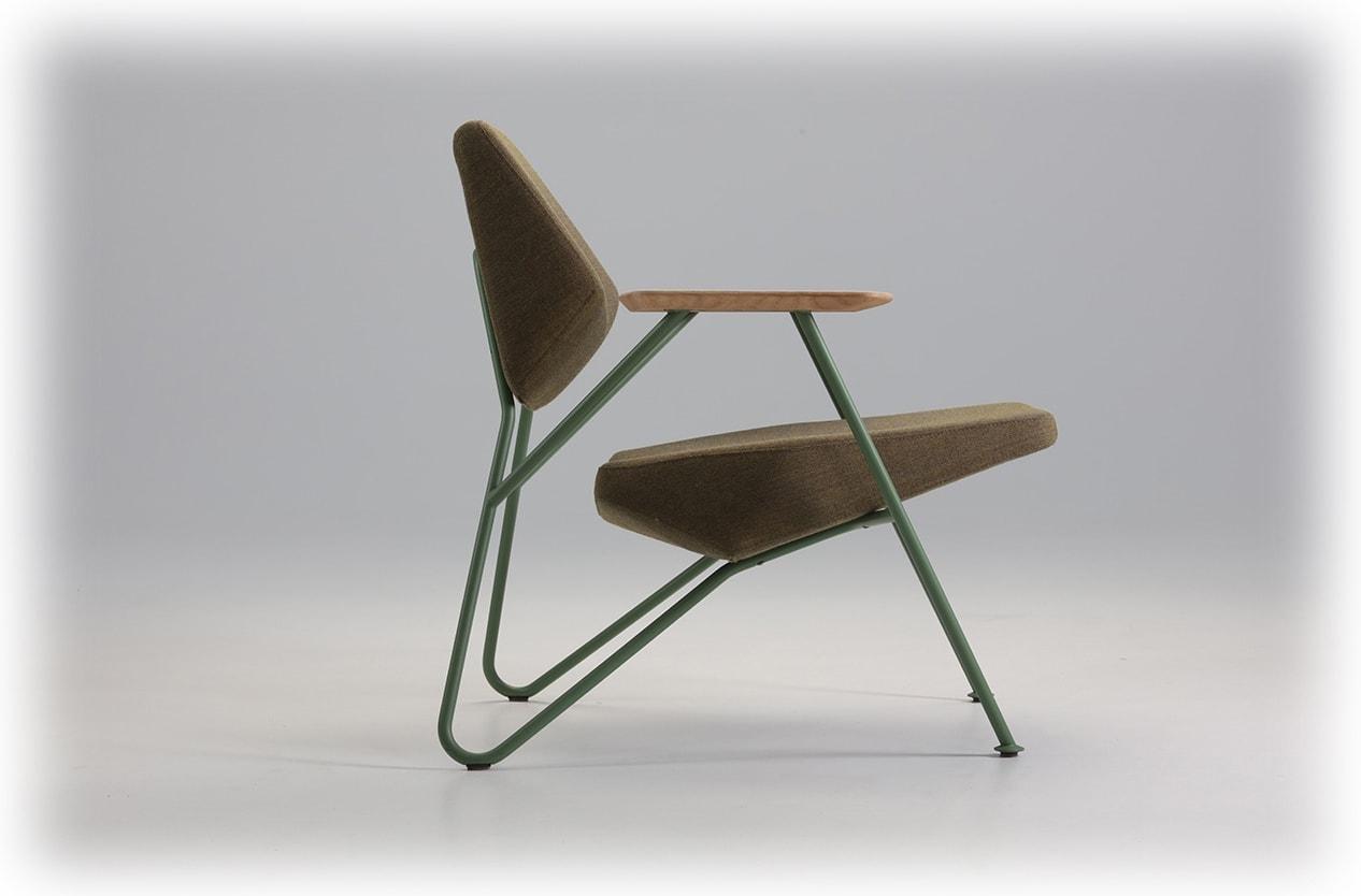 Fauteuil Polygon - accoudoirs noyer américain