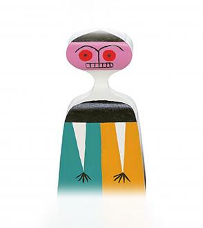 Poupée en bois /  Wooden Dol No. 3