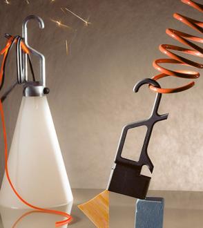 Lampe baladeuse May Day anniversary