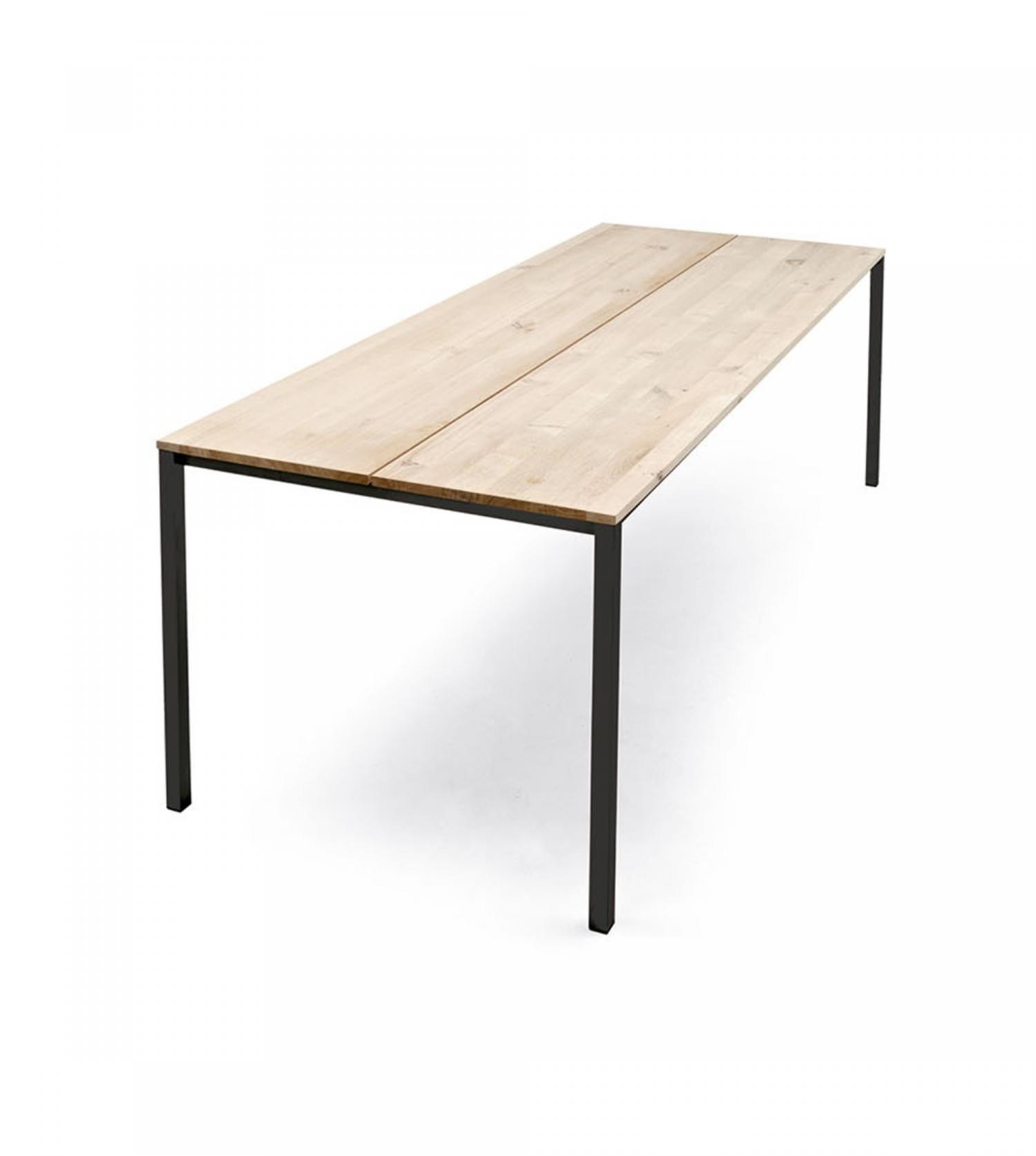 Less is more Table