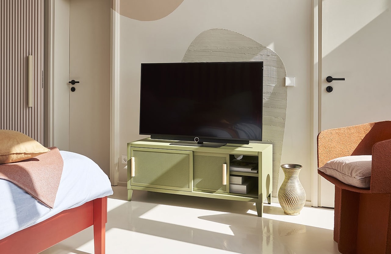 Meuble TV B2 bas perforé - 120cm